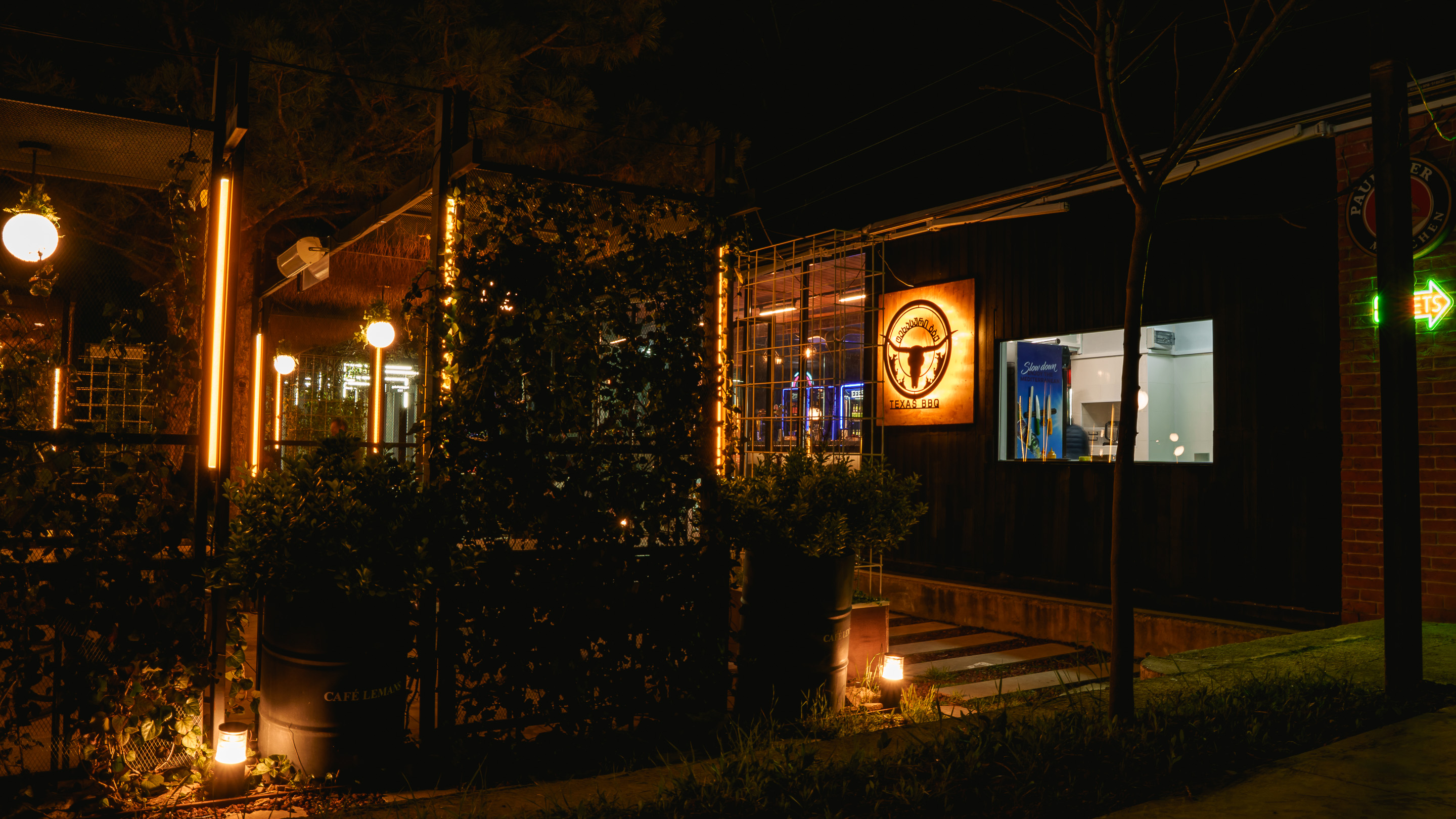 Texas BBQ Lisi exterior